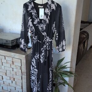 Chic Black and White Floral Wrap Dress